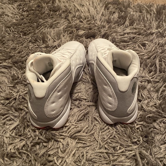 Jordan 13 ‘Wolf Grey’ size 8.5 in men’s - Picture 4 of 4